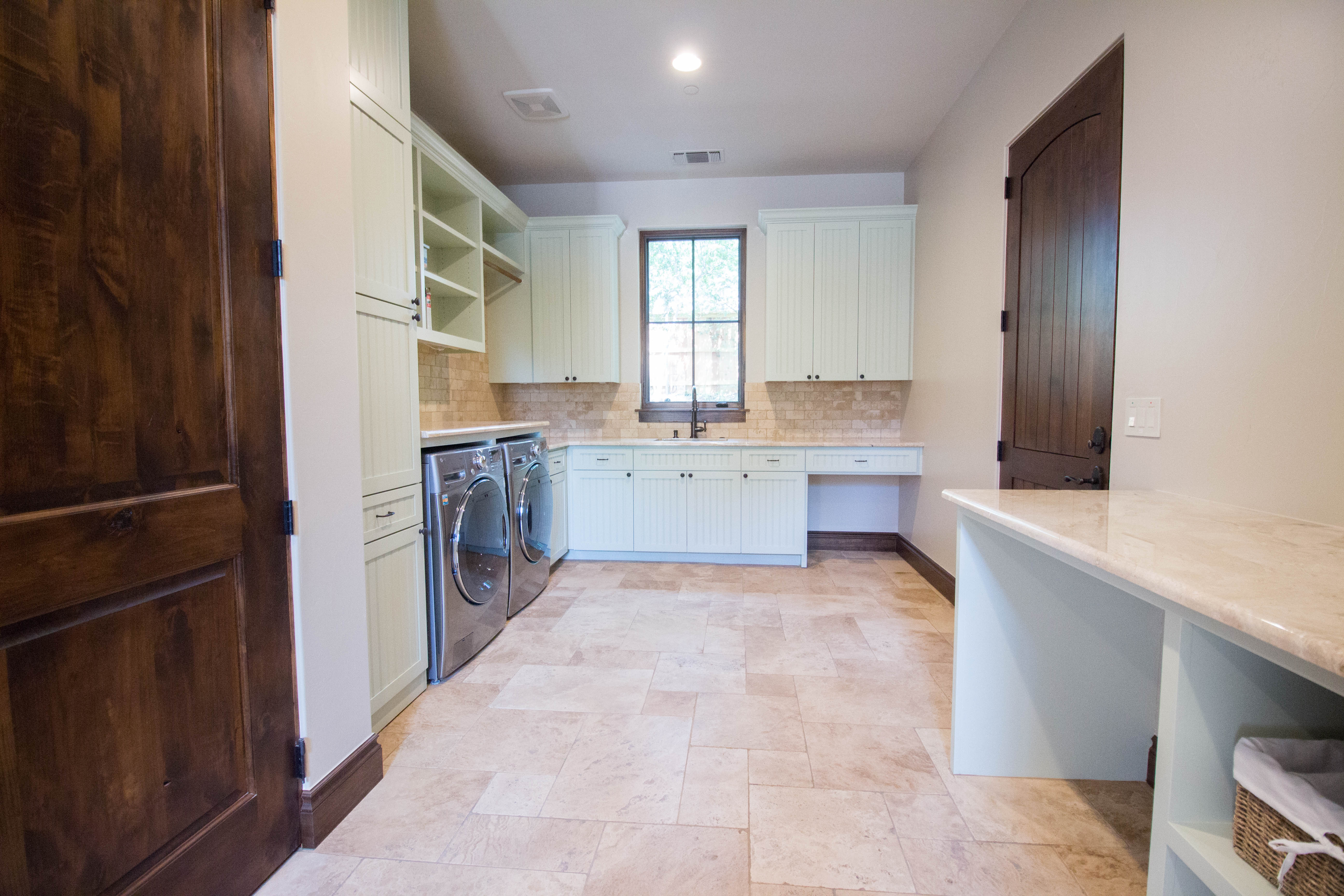 Inspire Laundry Room — Austin Granite Direct